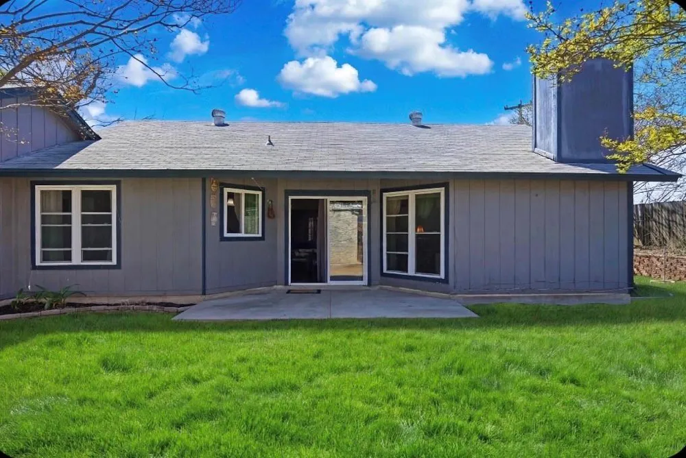 5775 Larkdale Drive San Antonio, TX 78233