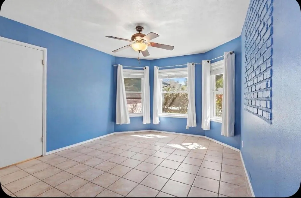 5775 Larkdale Drive San Antonio, TX 78233