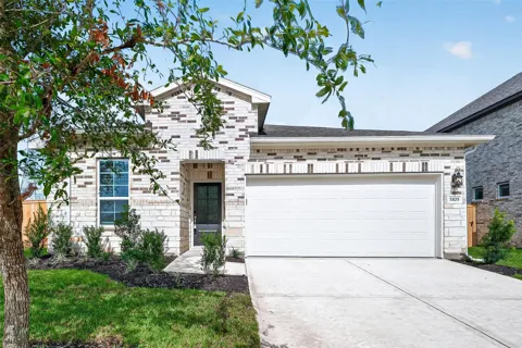 5105 Redbud Valley Dr