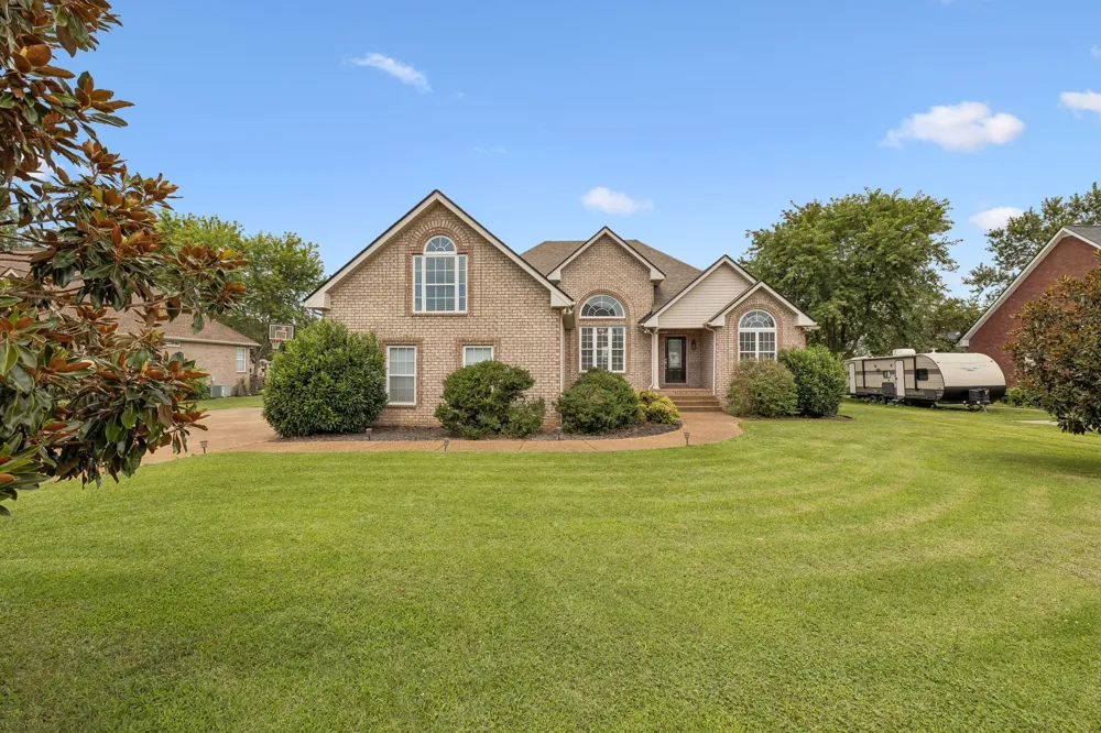 104 Mesa Drive Portland, TN 37148