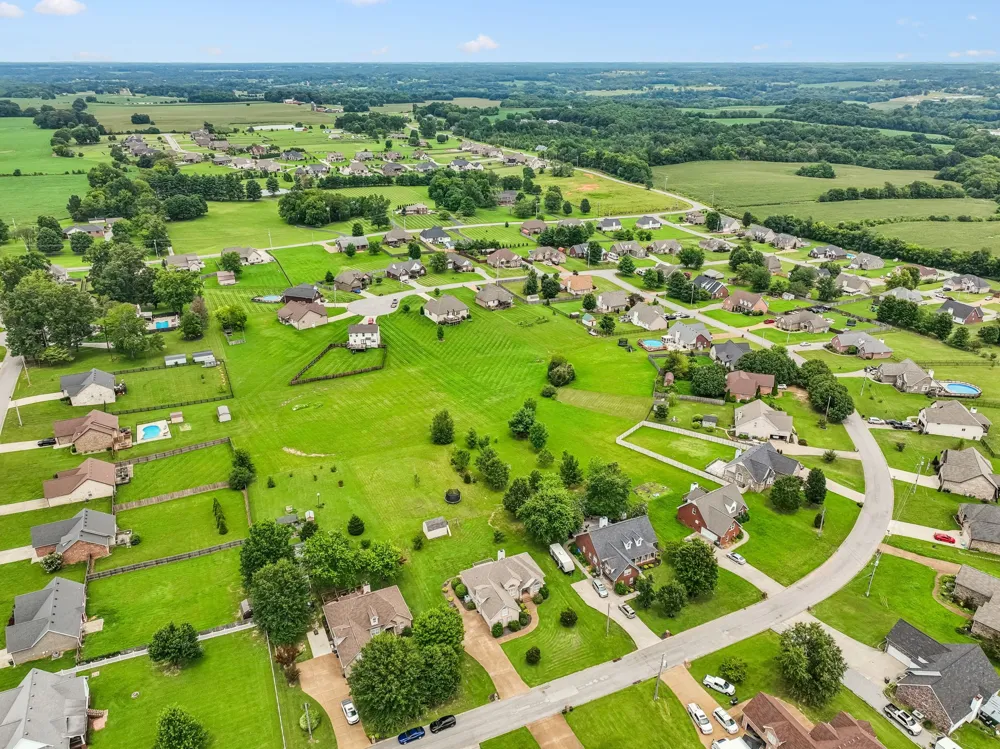 104 Mesa Drive Portland, TN 37148
