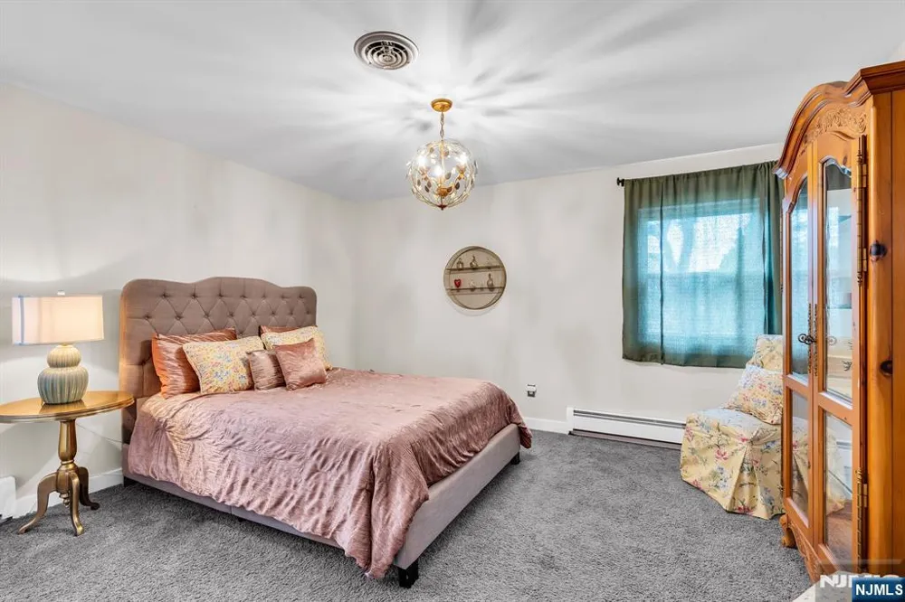 214 Westbrook Drive Berkeley, NJ 08757