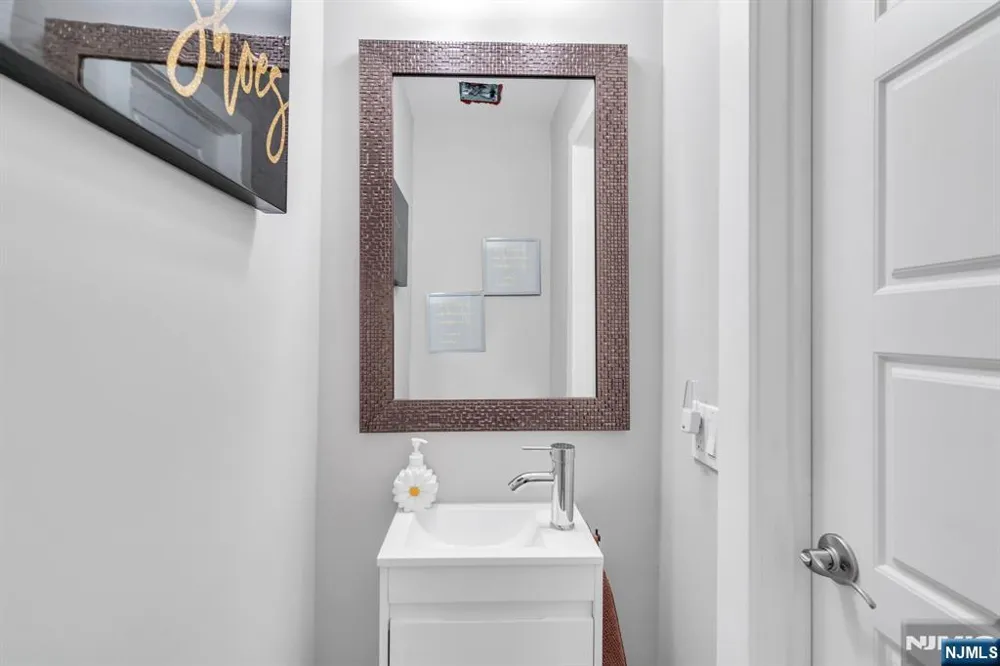 214 Westbrook Drive Berkeley, NJ 08757