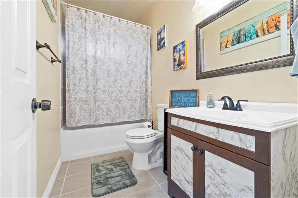 367 ROYAL OAK LANE Rockport, TX 78382