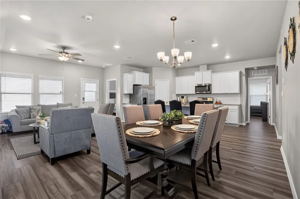 2641 Excelsior Boulevard Corpus Christi, TX 78415