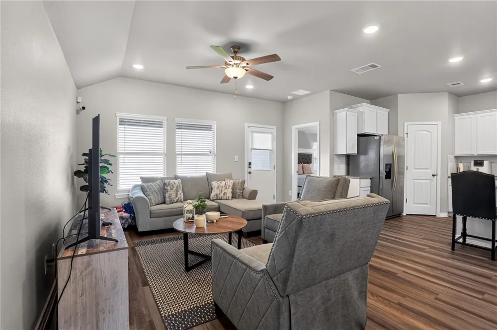 2641 Excelsior Boulevard Corpus Christi, TX 78415