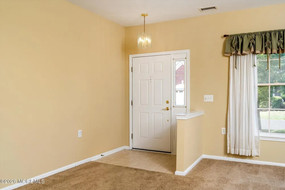 101 Meadowlark Drive Hamilton, NJ 08690