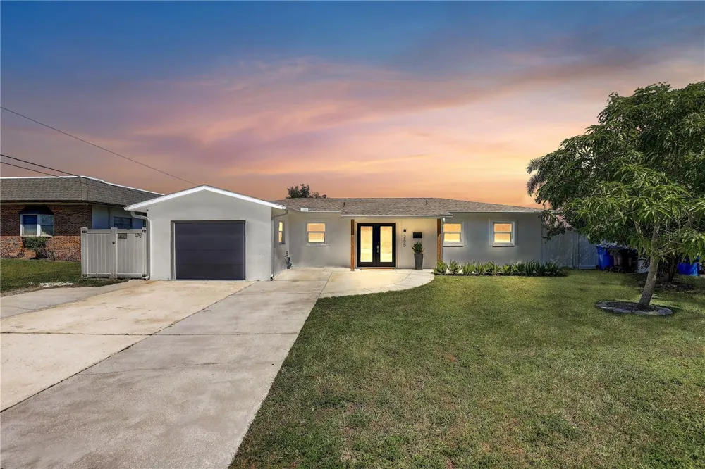 265 96TH AVENUE St Petersburg, FL 33702