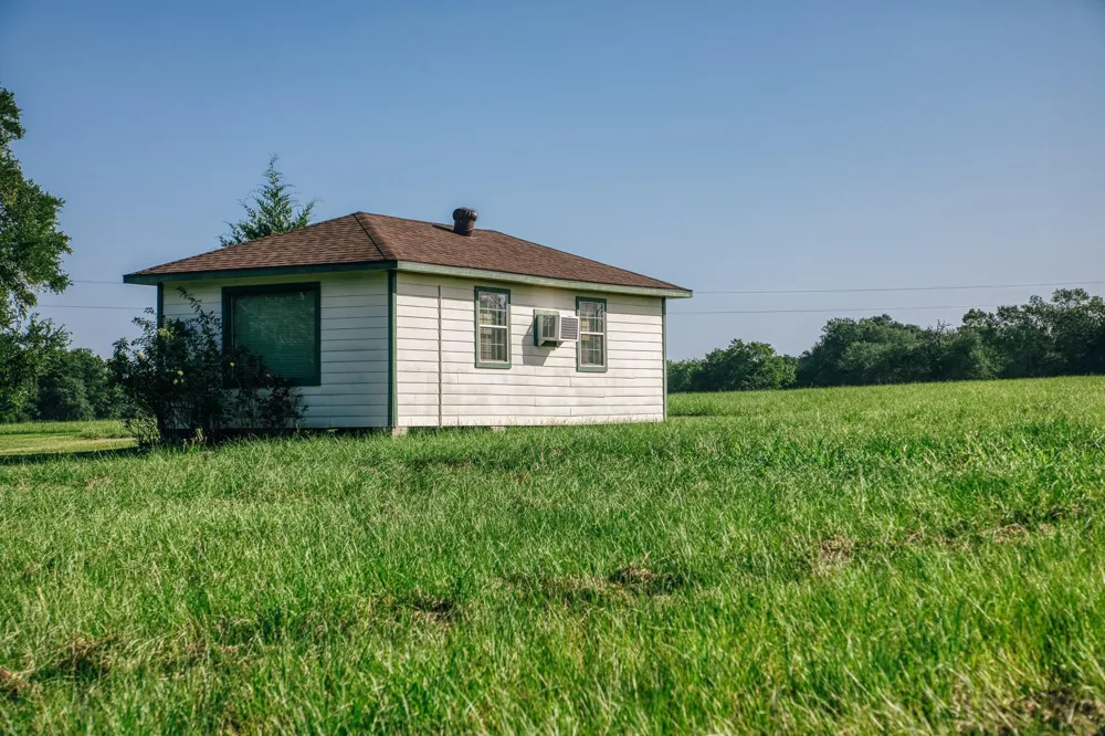 10671 Hidalgo Falls Rd Washington, TX 77880