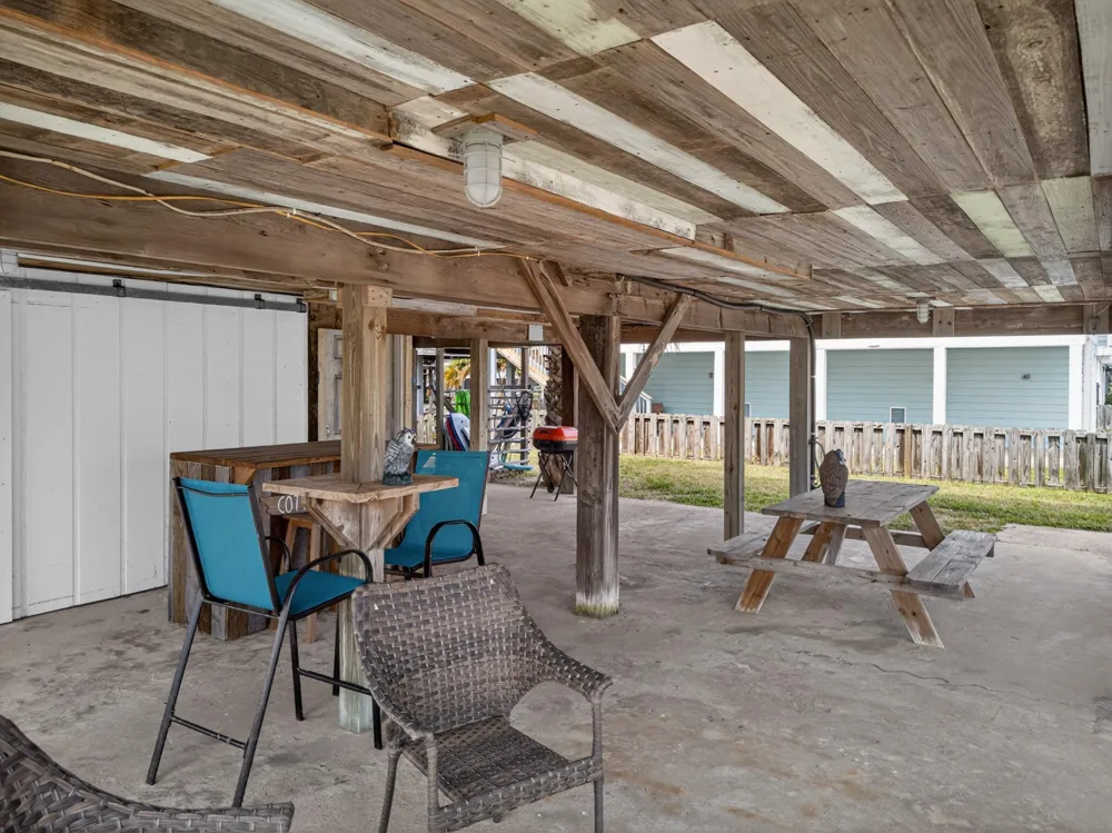 16618 Bermuda Way Jamaica Beach, TX 77554
