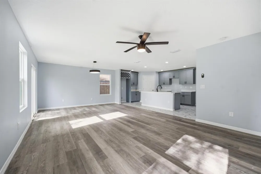 4327 Bessie Circle E Jacksonville, FL 32209