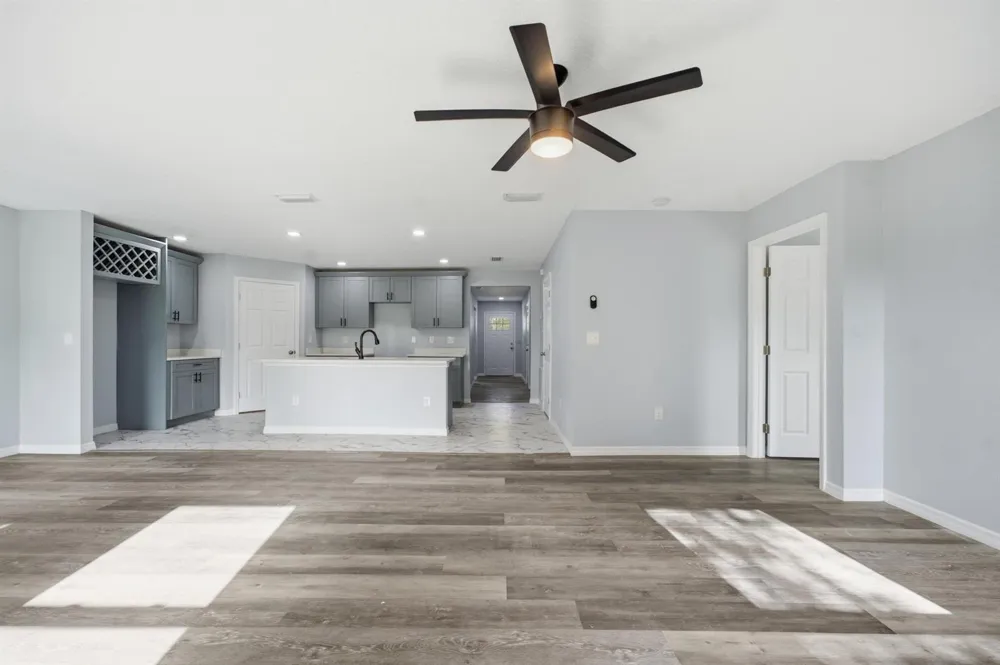 4327 Bessie Circle E Jacksonville, FL 32209