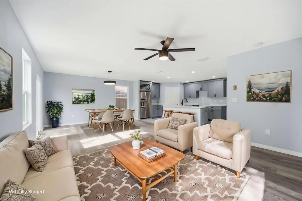 4327 Bessie Circle E Jacksonville, FL 32209