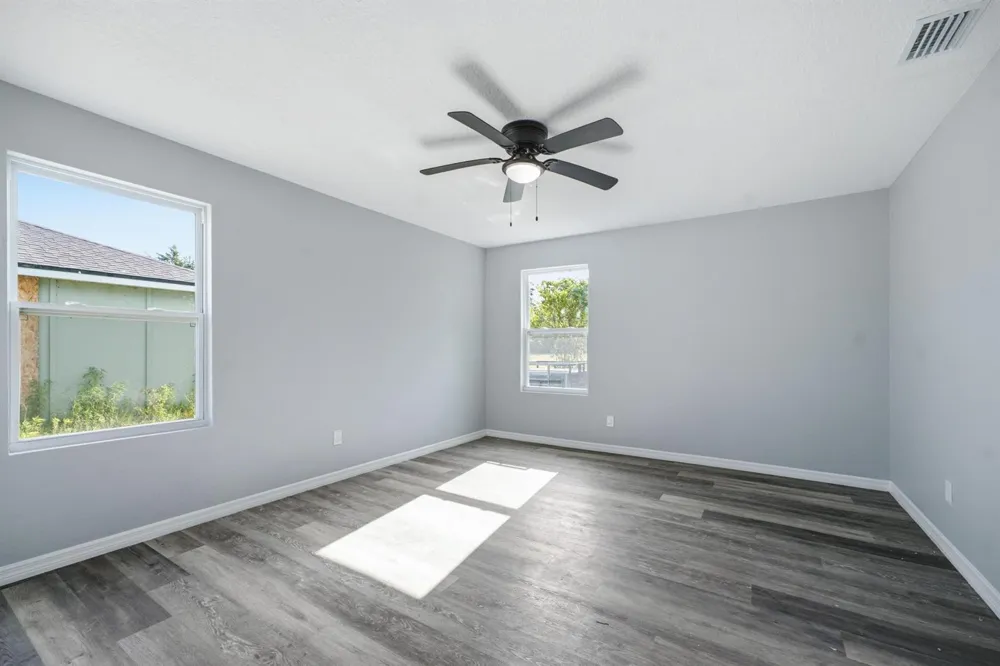 4327 Bessie Circle E Jacksonville, FL 32209