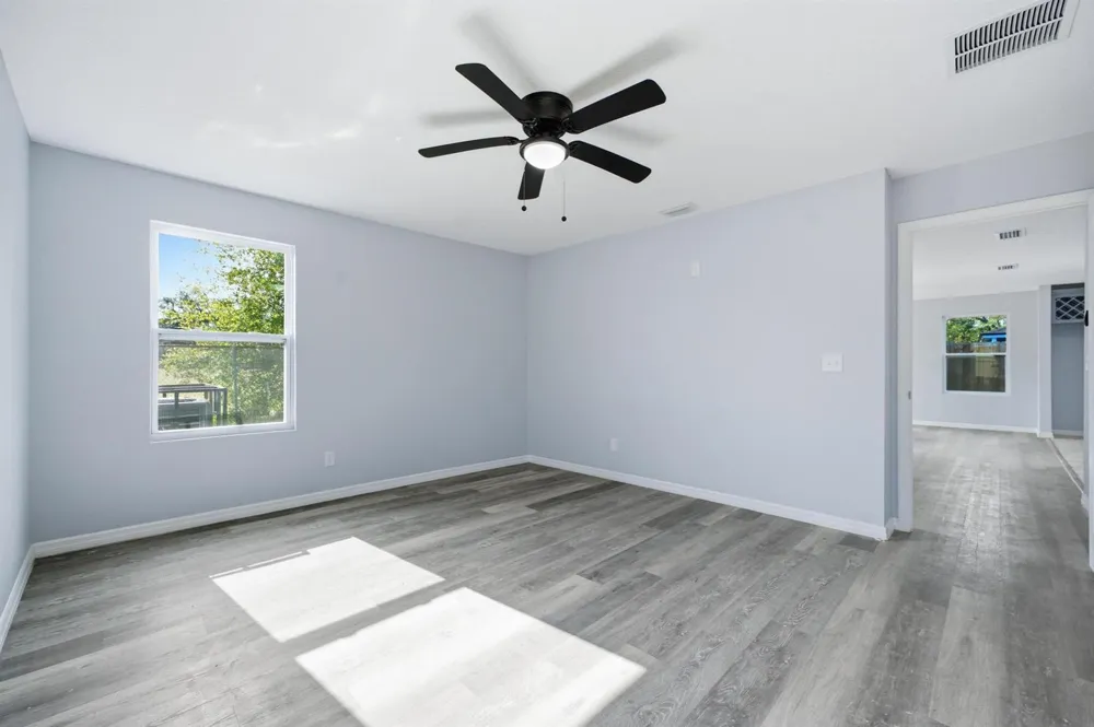 4327 Bessie Circle E Jacksonville, FL 32209