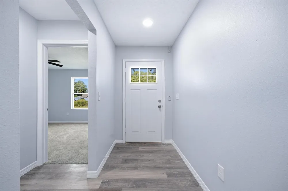 4327 Bessie Circle E Jacksonville, FL 32209