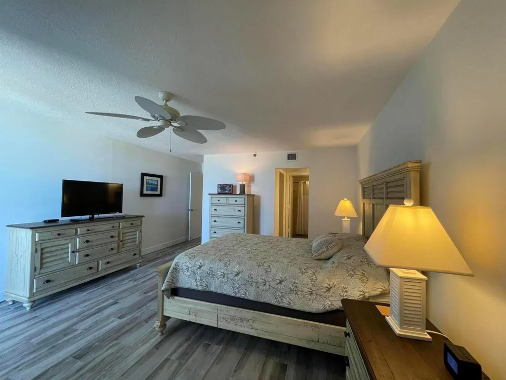 355 S Ocean Drive S #807 Fort Pierce, FL 34949