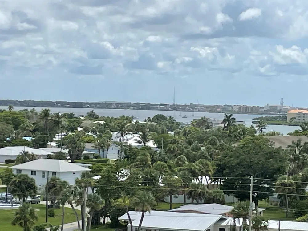 355 S Ocean Drive S #807 Fort Pierce, FL 34949