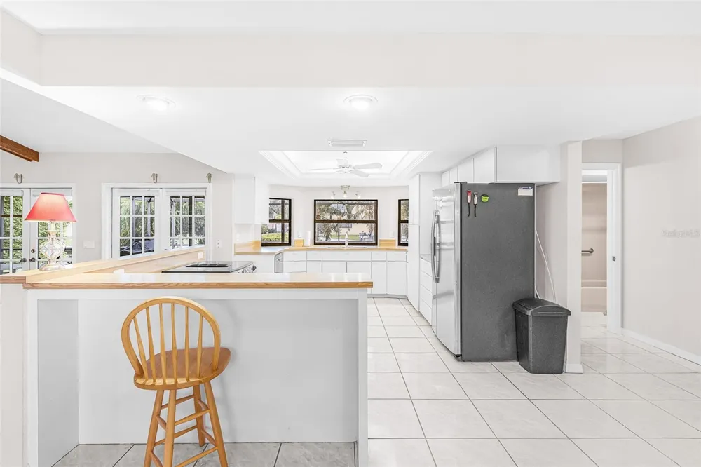 4903 SW 11TH PLACE Cape Coral, FL 33914