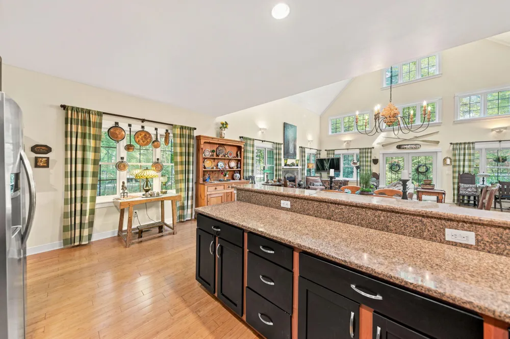 18 Walden Way New Buffalo, MI 49117