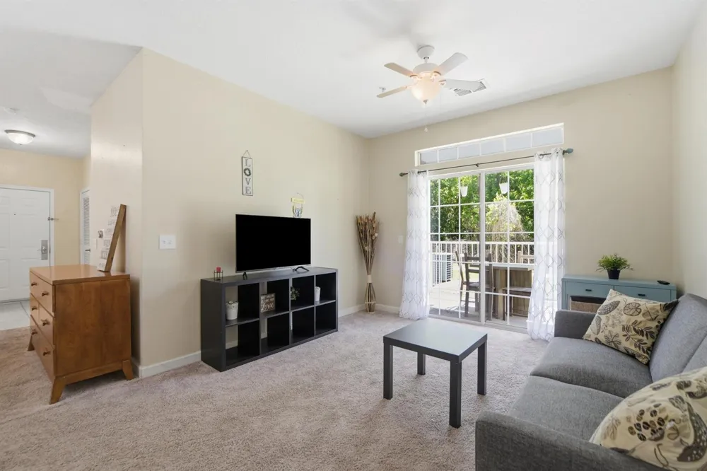 3177 Feltrim Place #Unit 104 Kissimmee, FL 34747