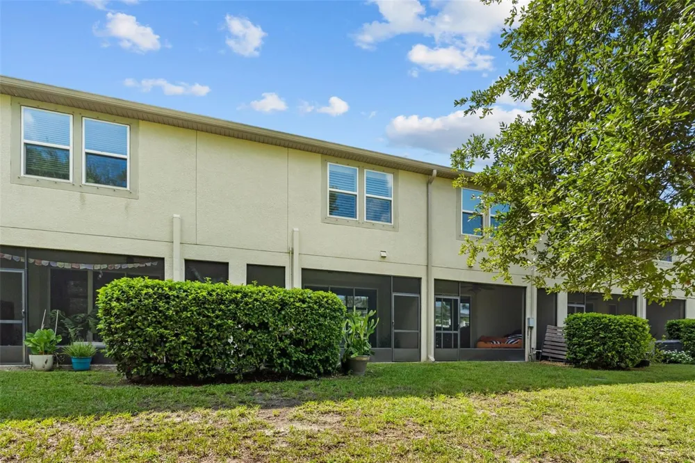 14221 PONDHAWK LANE Tampa, FL 33625