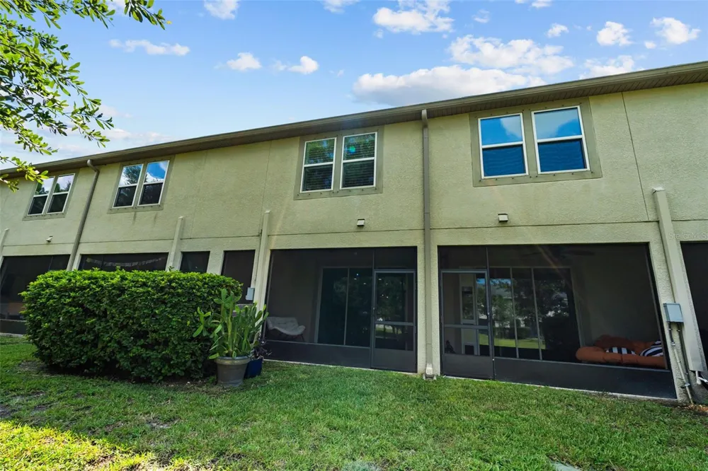 14221 PONDHAWK LANE Tampa, FL 33625
