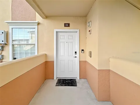 1025 VILLAGIO CIRCLE #101