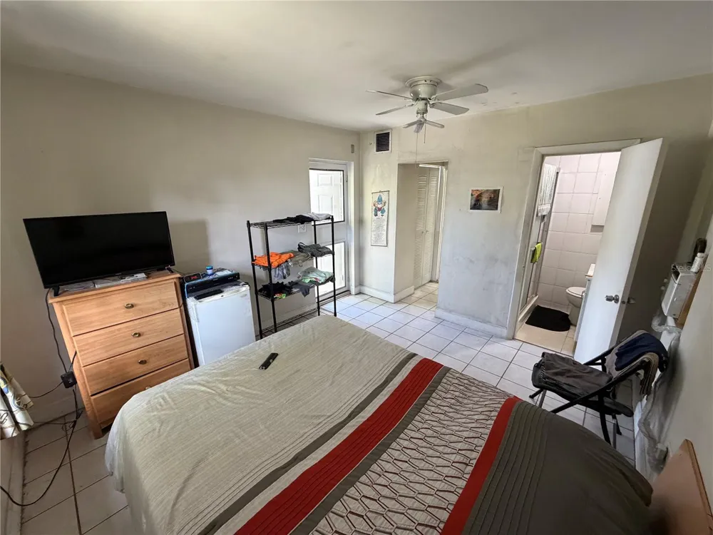2447 ARTHUR STREET Hollywood, FL 33020