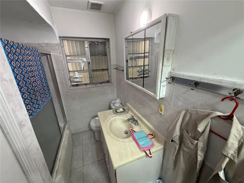 2447 ARTHUR STREET Hollywood, FL 33020