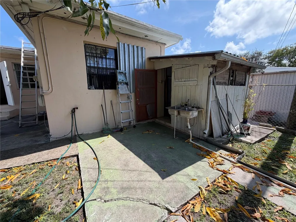 2447 ARTHUR STREET Hollywood, FL 33020