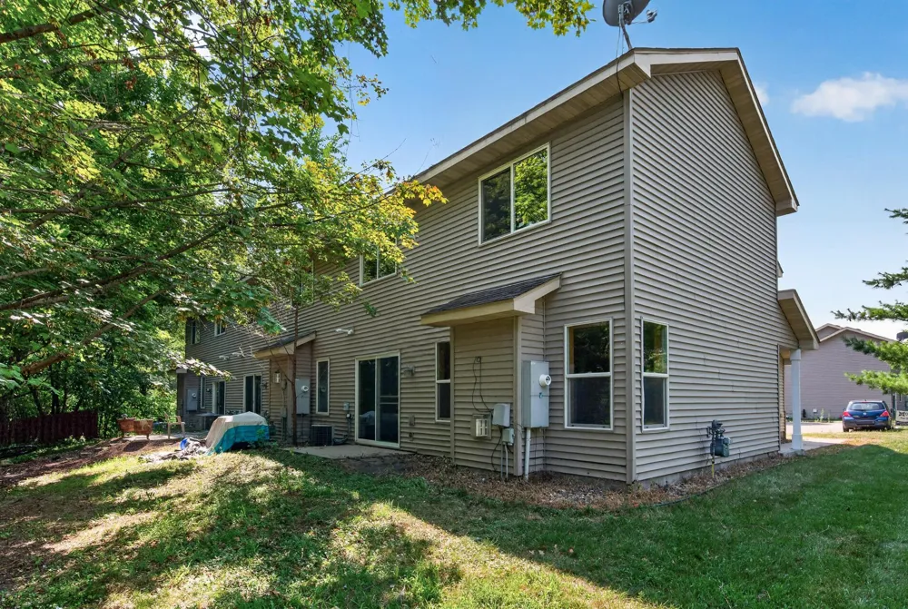 833 Glen Road Newport, MN 55055
