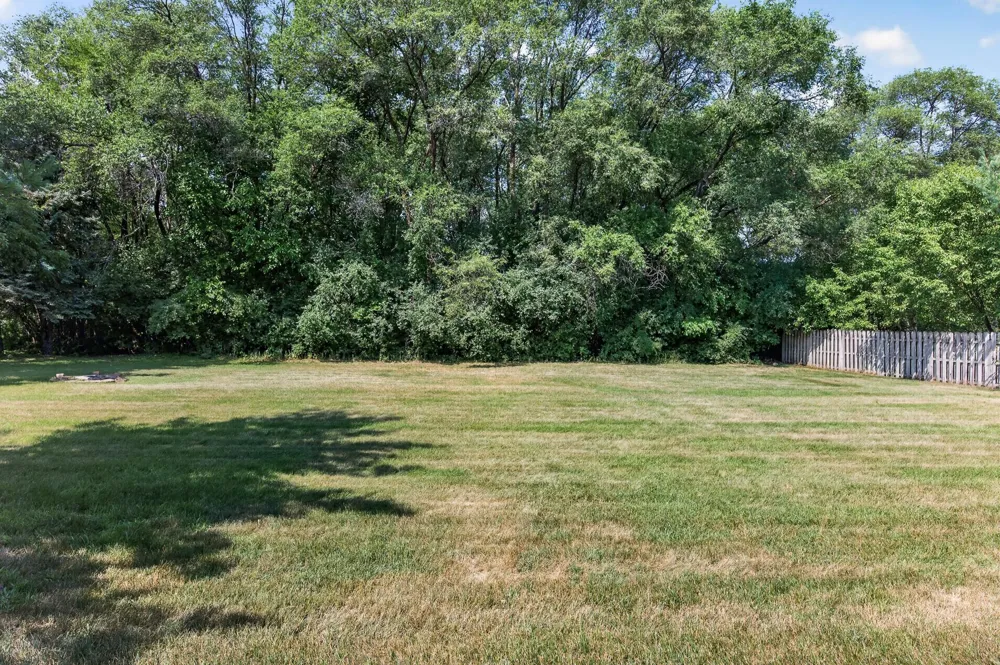 833 Glen Road Newport, MN 55055