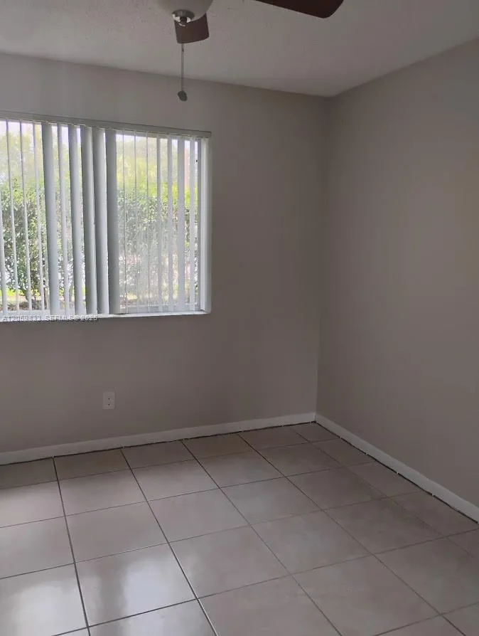 729 729 #729 Plantation, FL 33324