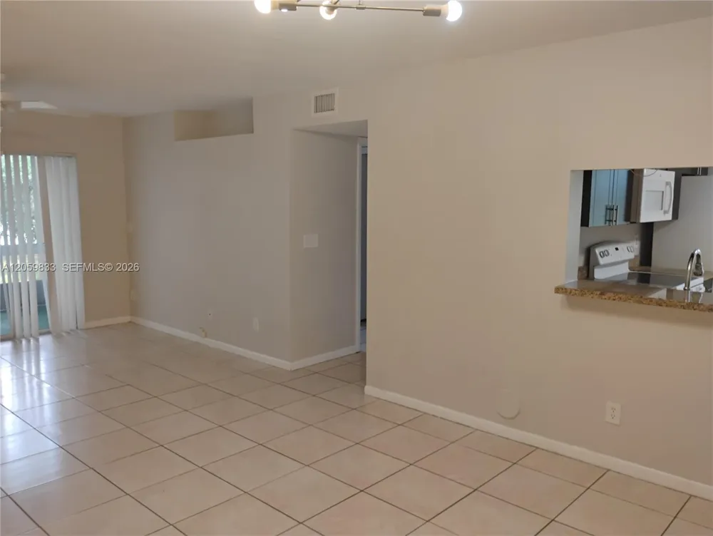 729 729 #729 Plantation, FL 33324