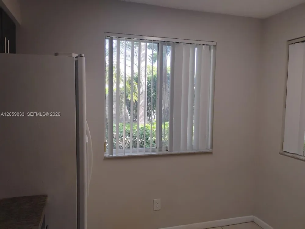 729 729 #729 Plantation, FL 33324
