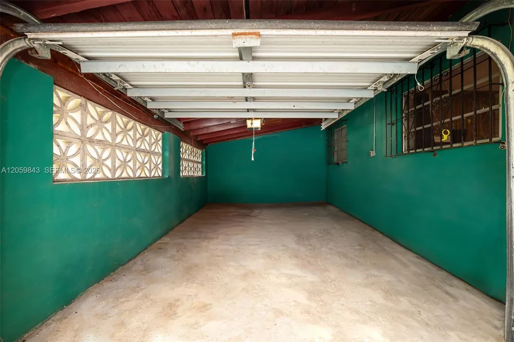 19401 NW 23rd Ave Miami Gardens, FL 33056