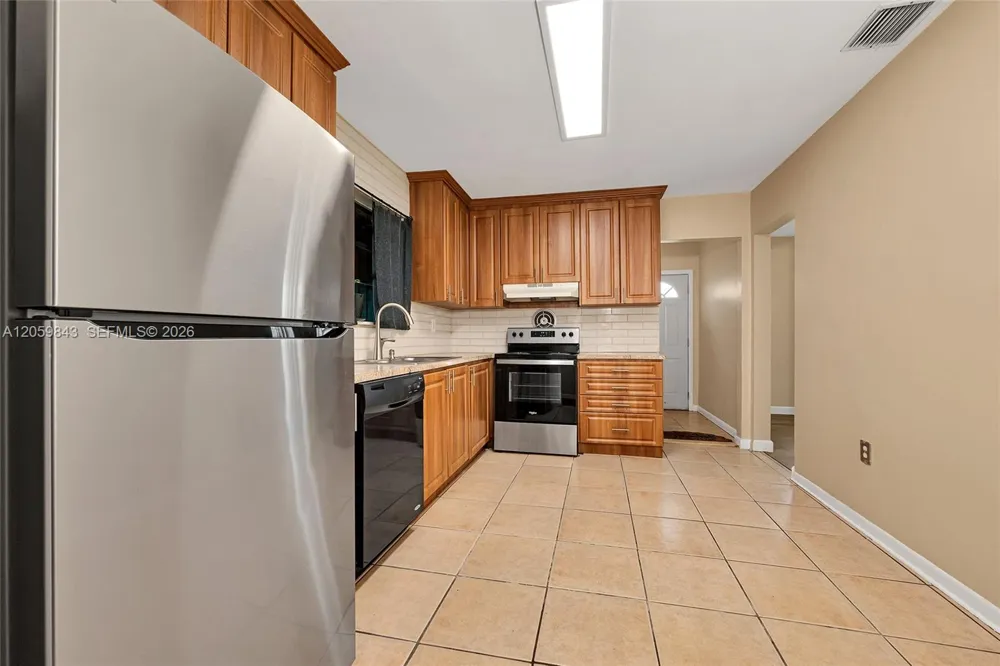 19401 NW 23rd Ave Miami Gardens, FL 33056