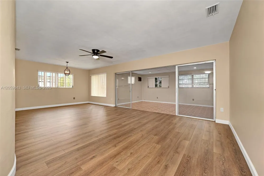 19401 NW 23rd Ave Miami Gardens, FL 33056