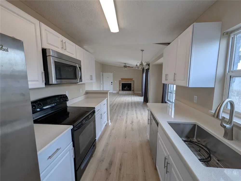 1209 MOHRLAKE DRIVE Brandon, FL 33511