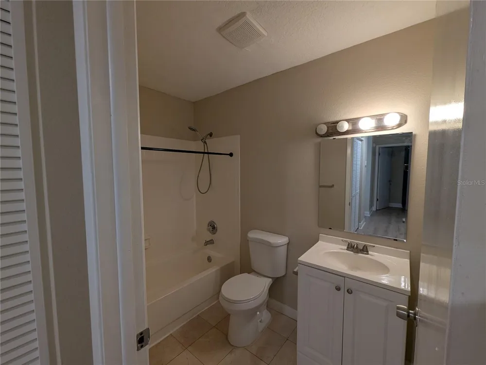 1209 MOHRLAKE DRIVE Brandon, FL 33511