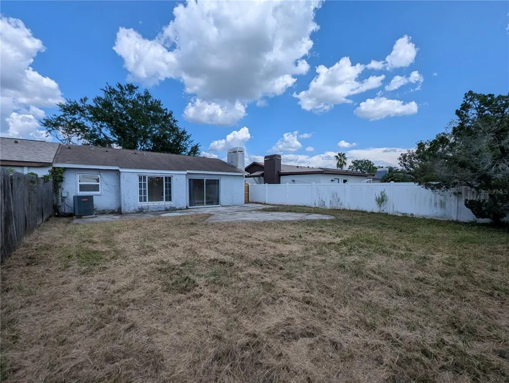 1209 MOHRLAKE DRIVE Brandon, FL 33511
