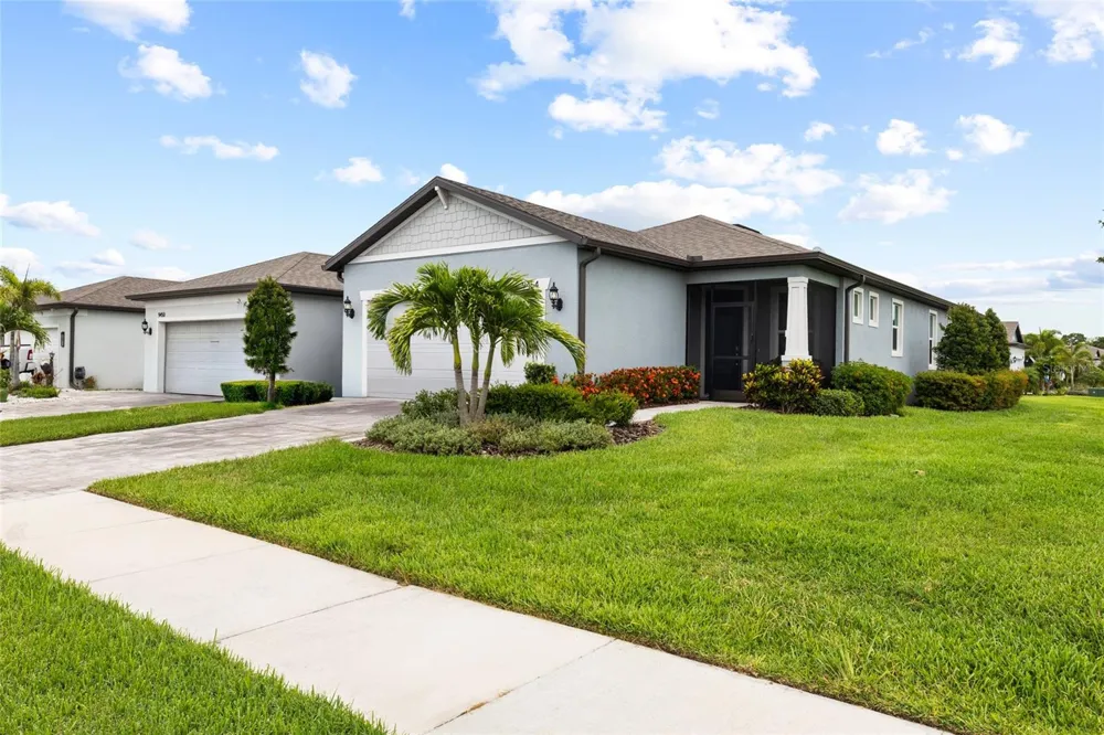9454 BALLASTER POINTE LOOP Parrish, FL 34219