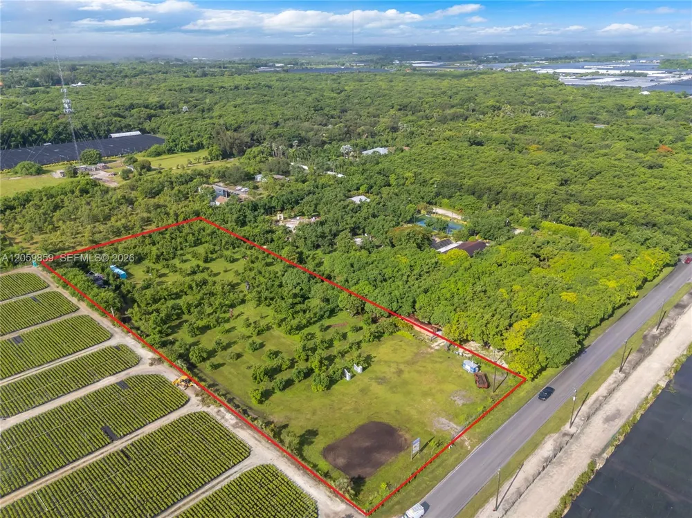 15300 SW 216TH, Miami, FL 33170
