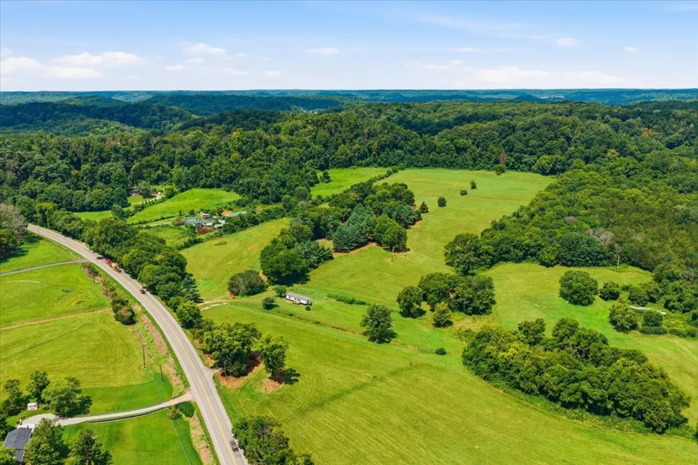 3438 Hampshire Pike Mount Pleasant, TN 38474