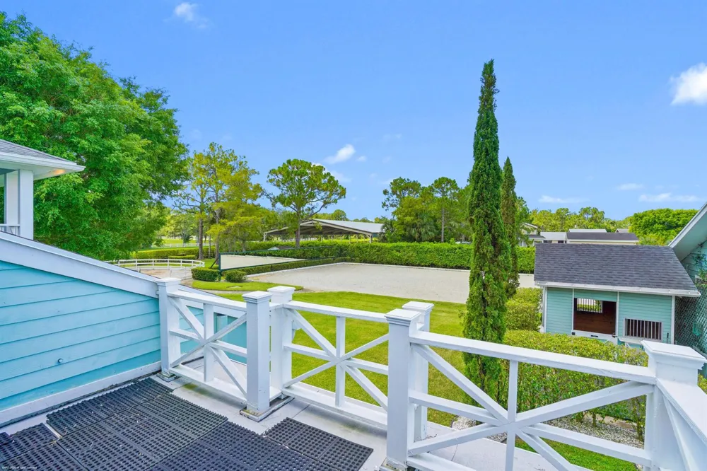 2740 Buck Ridge Trail Loxahatchee, FL 33470