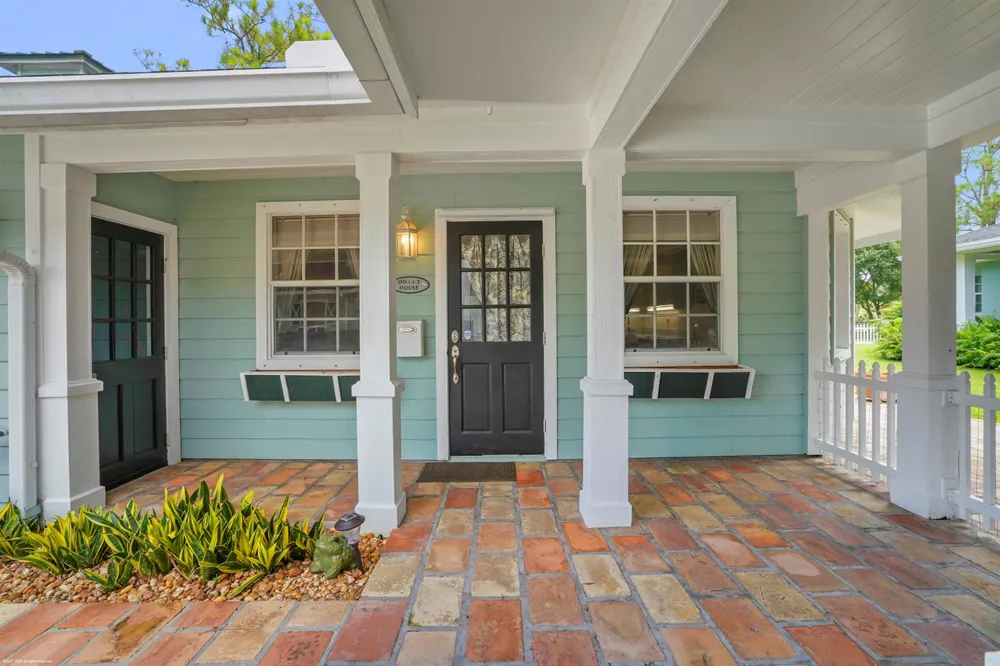 2740 Buck Ridge Trail Loxahatchee, FL 33470