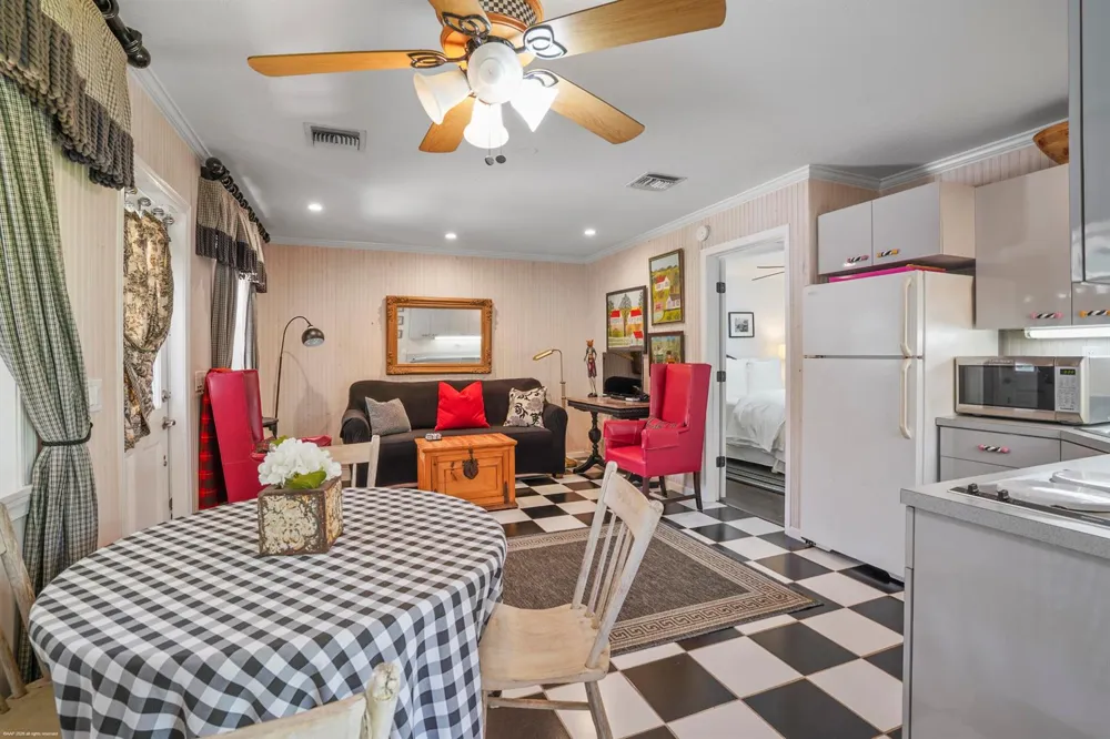 2740 Buck Ridge Trail Loxahatchee, FL 33470