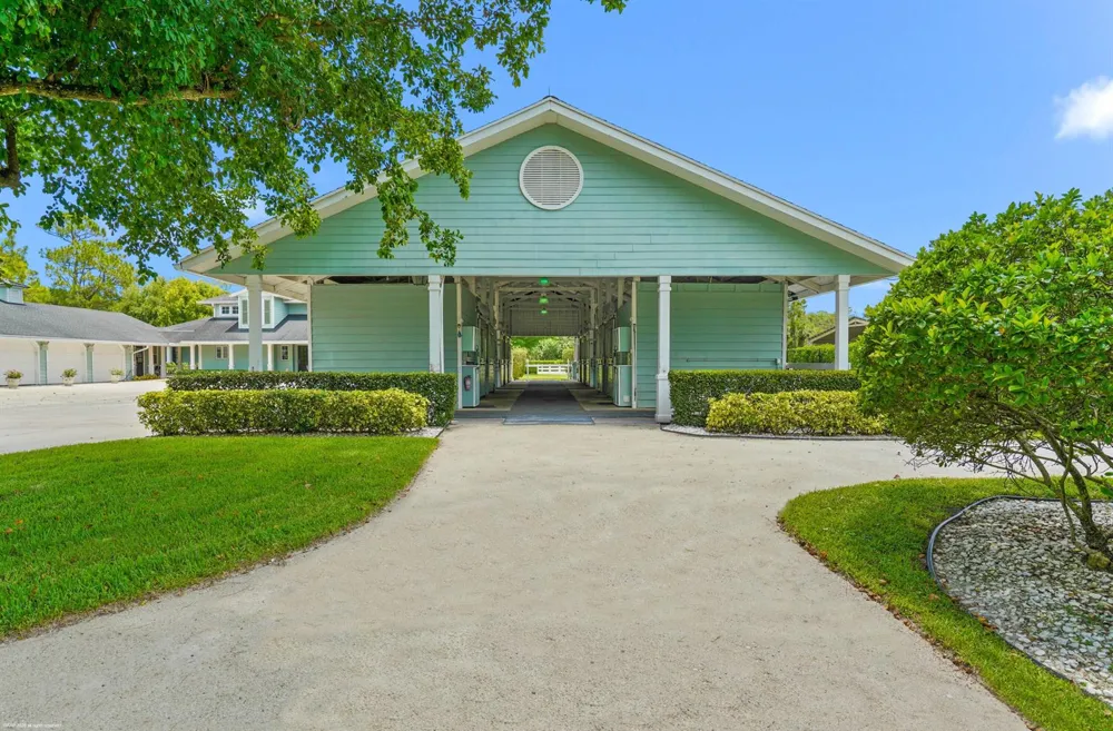 2740 Buck Ridge Trail Loxahatchee, FL 33470