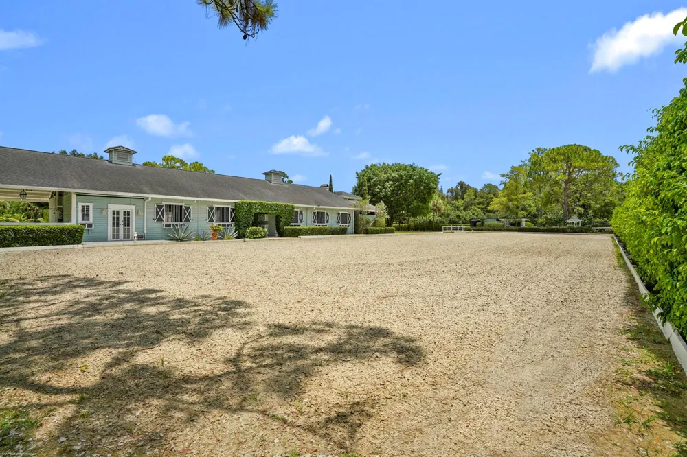 2740 Buck Ridge Trail Loxahatchee, FL 33470